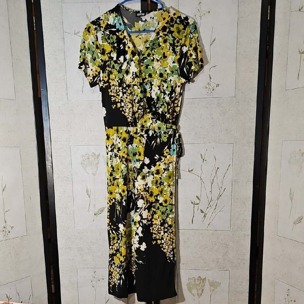 Apt. 9 Yellow and Green Wrap Tie Front Midi Sundress